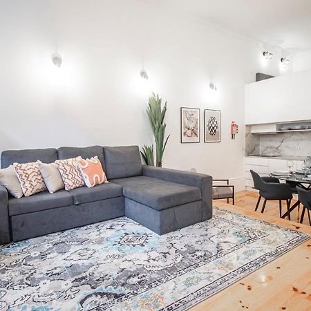 Wonderful Downtown Studio By Lovelystay Porto Exterior photo