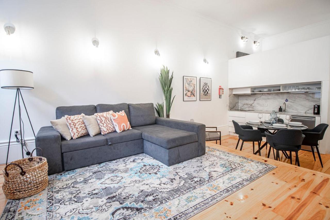 Wonderful Downtown Studio By Lovelystay Porto Exterior photo